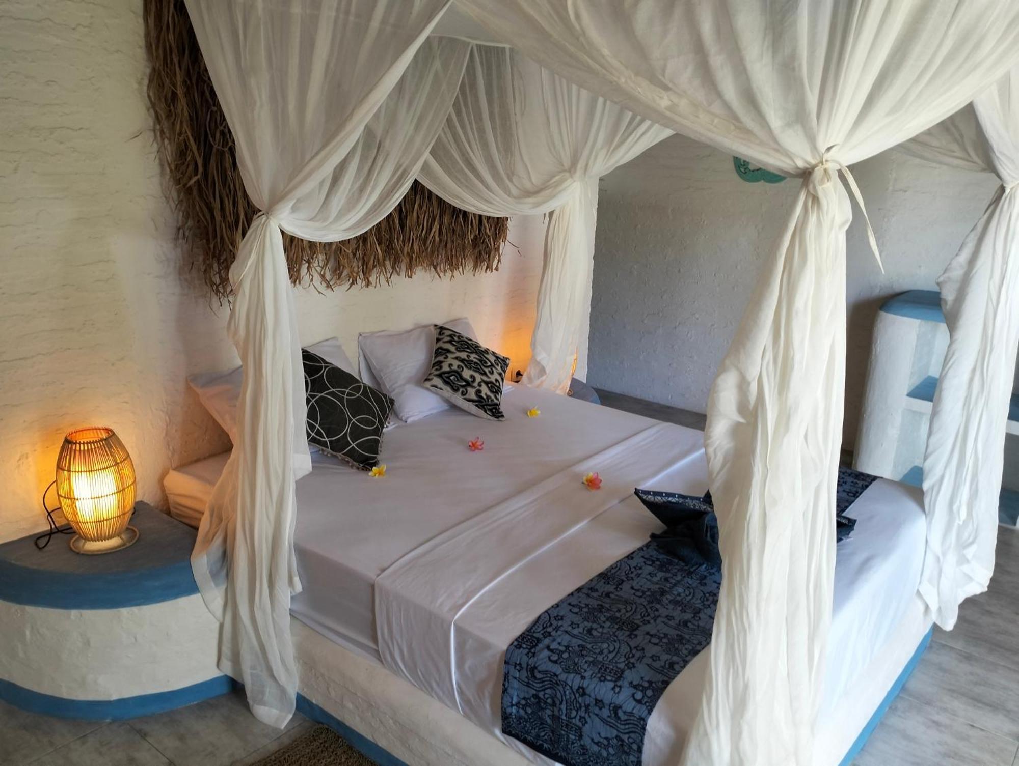 Shaya Cottage Sekotong Buitenkant foto